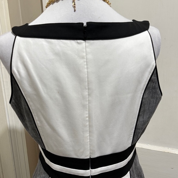 White House Black Market Black and White Colorblock Dress - Picture 14 of 16